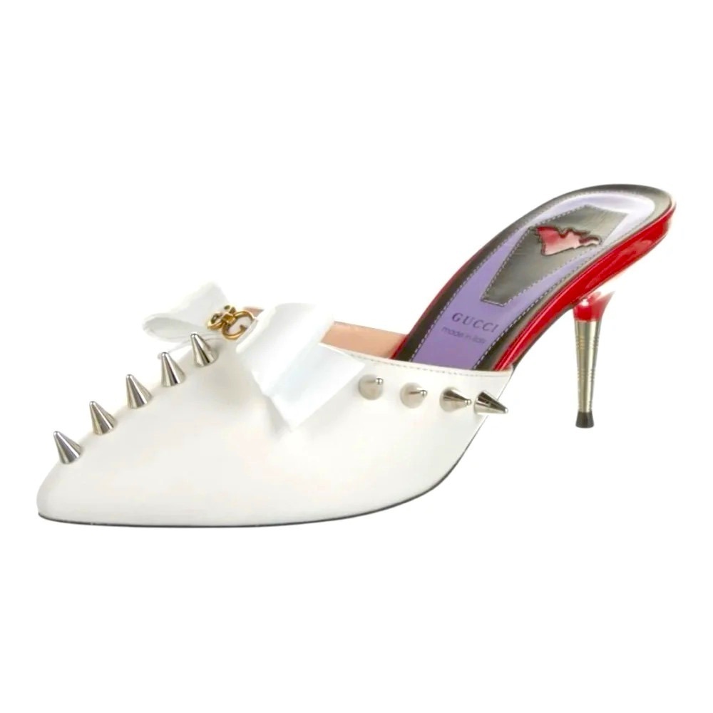 Gucci Vernice GG Spike Mules Malaga Kid Patent Leather 8.5 EU 38.5 Pointed Toe